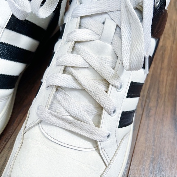 Adidas Originals • Hard Court High 3 basketball shoes white black lace up main image 5